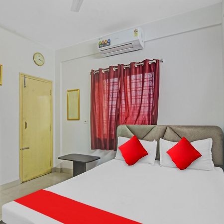 Hotel O Royal Residency Kalkutta Exterior foto