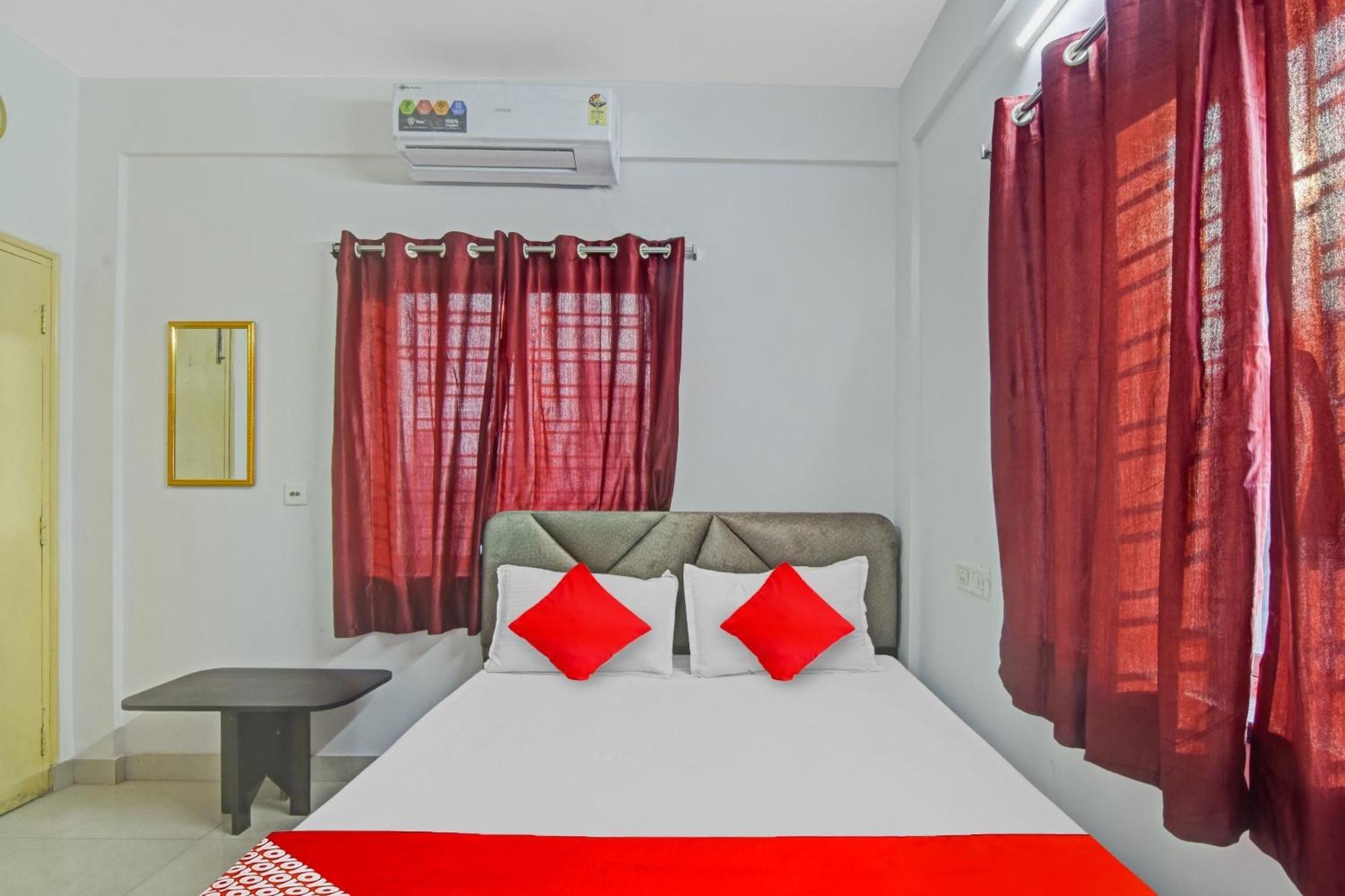 Hotel O Royal Residency Kalkutta Exterior foto