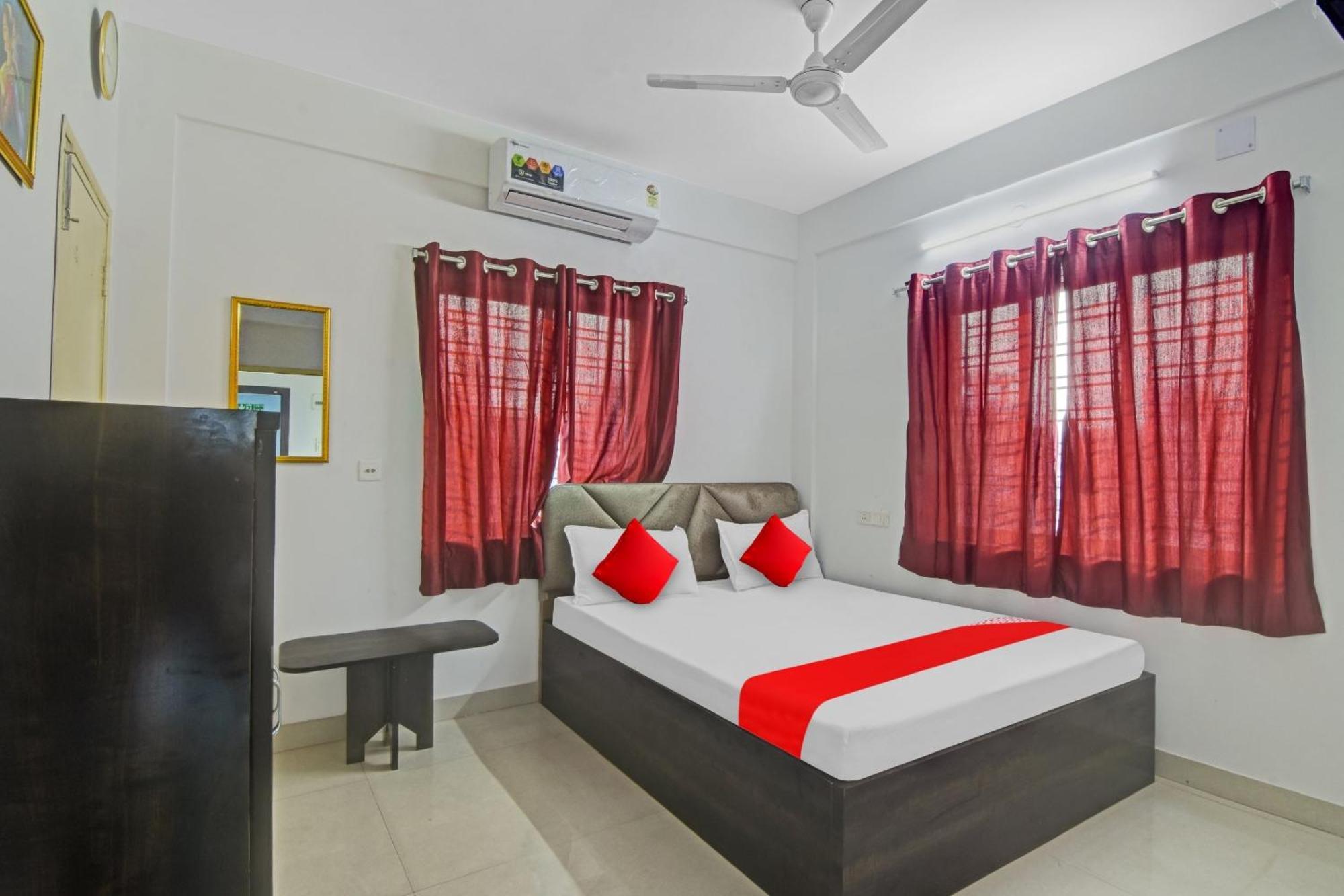 Hotel O Royal Residency Kalkutta Exterior foto