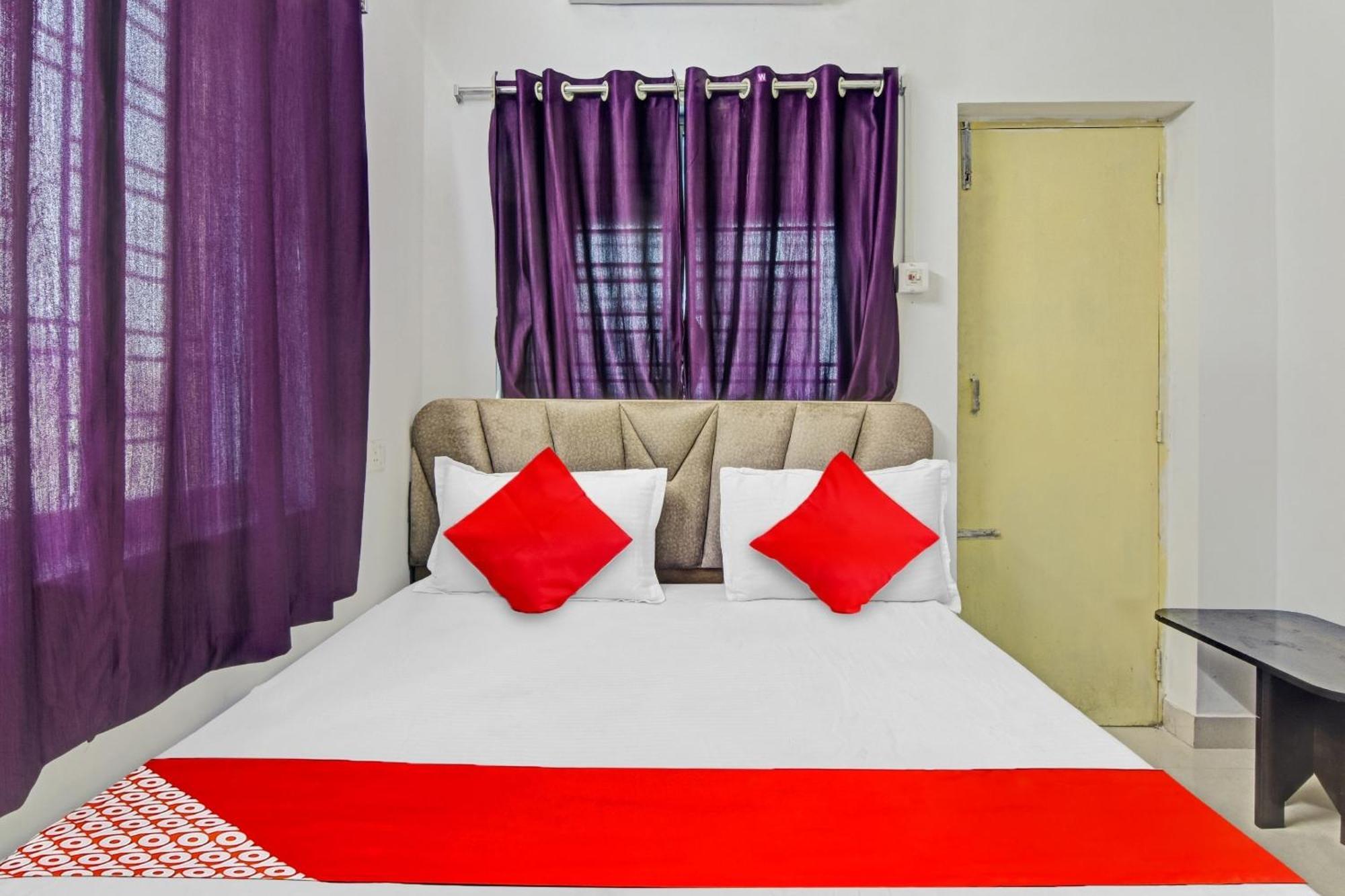 Hotel O Royal Residency Kalkutta Exterior foto